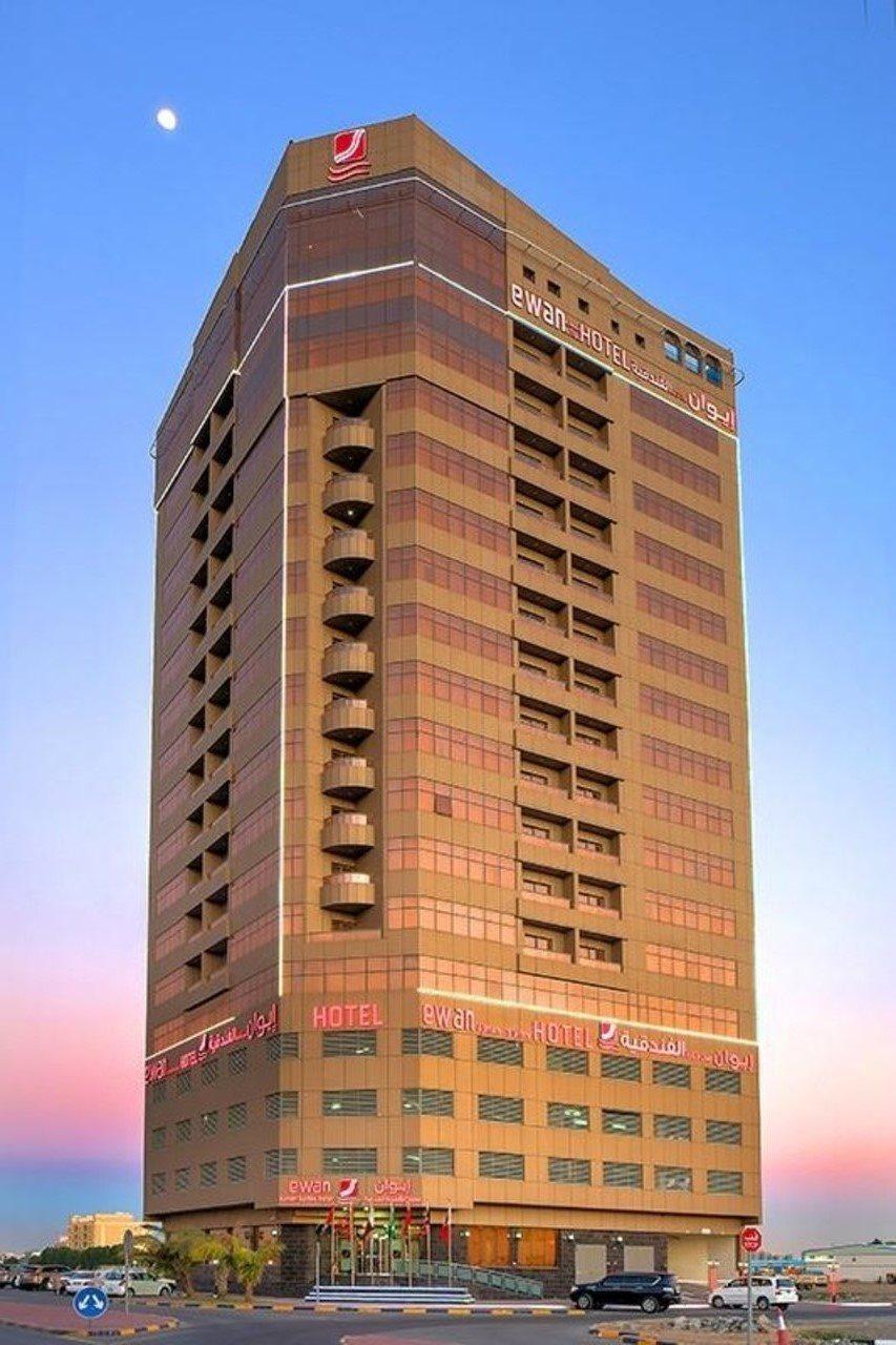 Ewan Ajman Suites Hotel Buitenkant foto