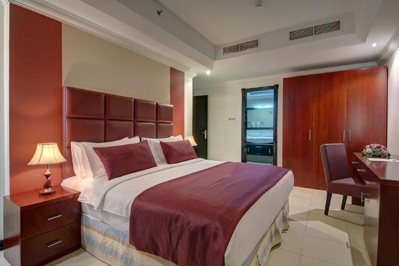 Ewan Ajman Suites Hotel Kamer foto