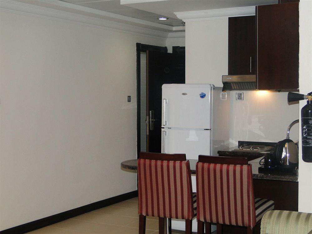 Ewan Ajman Suites Hotel Buitenkant foto