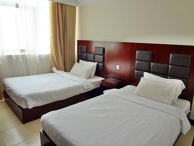 Ewan Ajman Suites Hotel Buitenkant foto