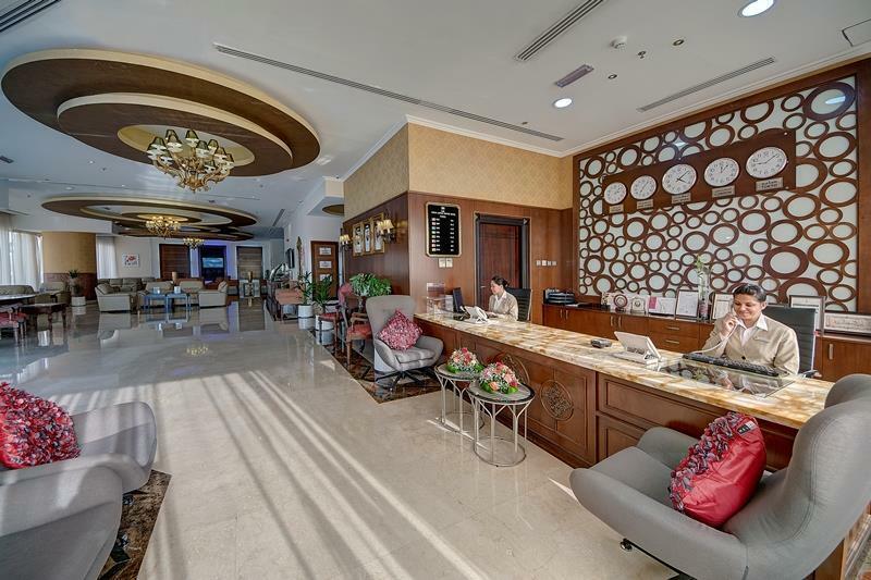 Ewan Ajman Suites Hotel Buitenkant foto